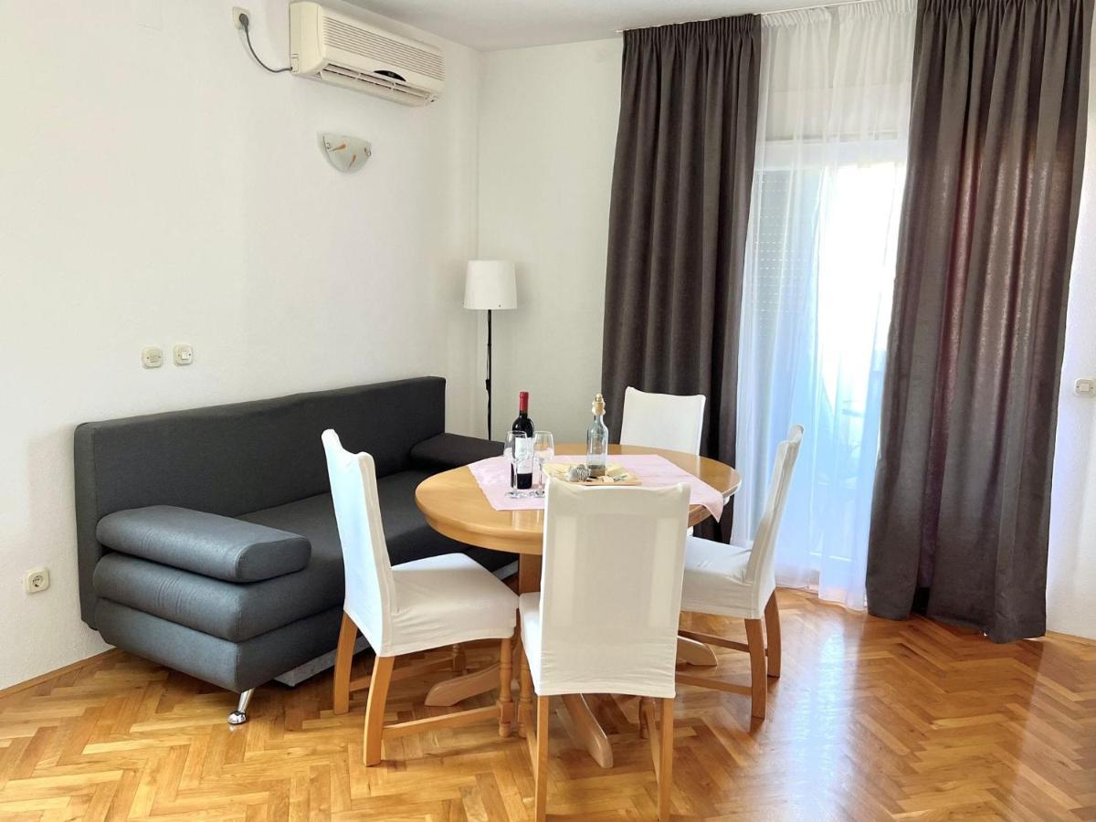 Apartment Troisa Kastela Luaran gambar